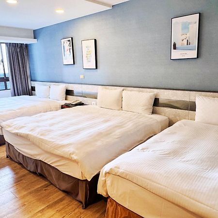 Bonjour Hotel Taichung Exterior photo