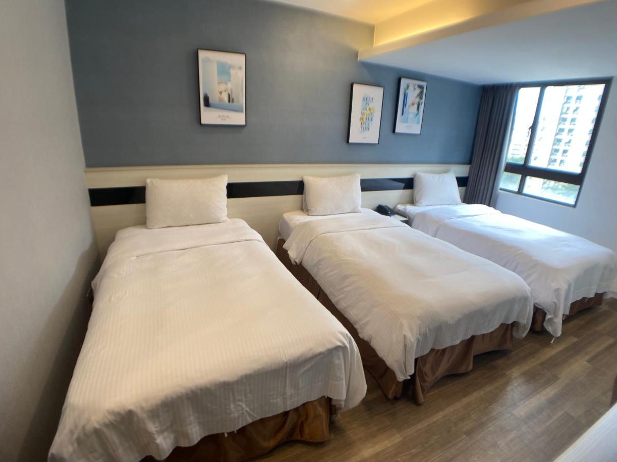 Bonjour Hotel Taichung Exterior photo